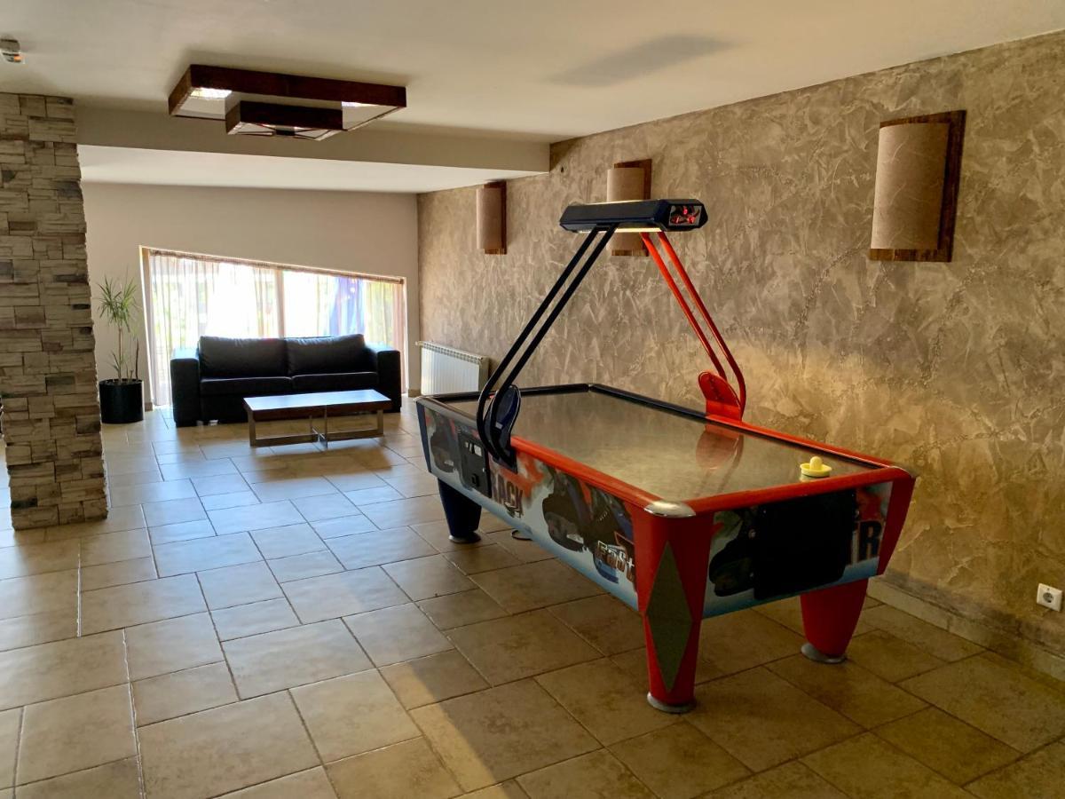 Luxury Apartment Pirin Chalet In Terra Complex 班斯科 外观 照片